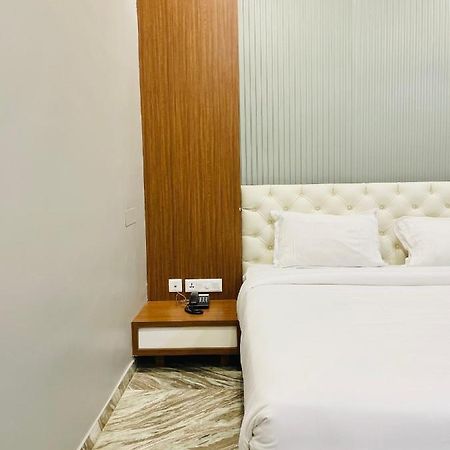 Barkah Inn 坎努尔 外观 照片